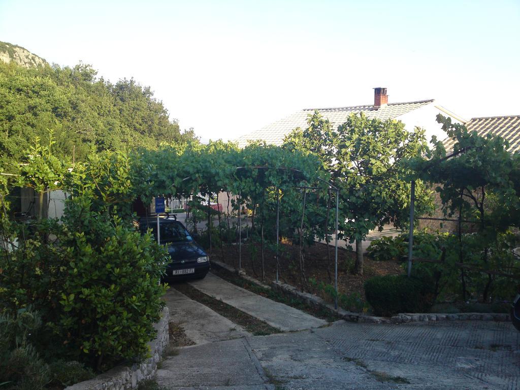 Apartment Varelija Bribir  Cameră foto